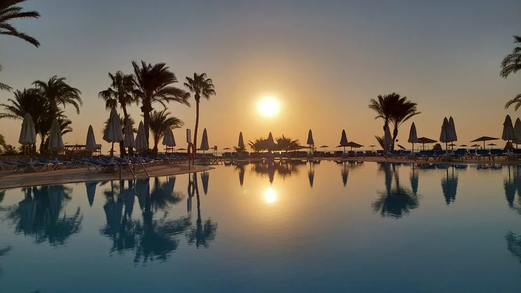 الفندق موفنبيك ريزورت - سوما باي